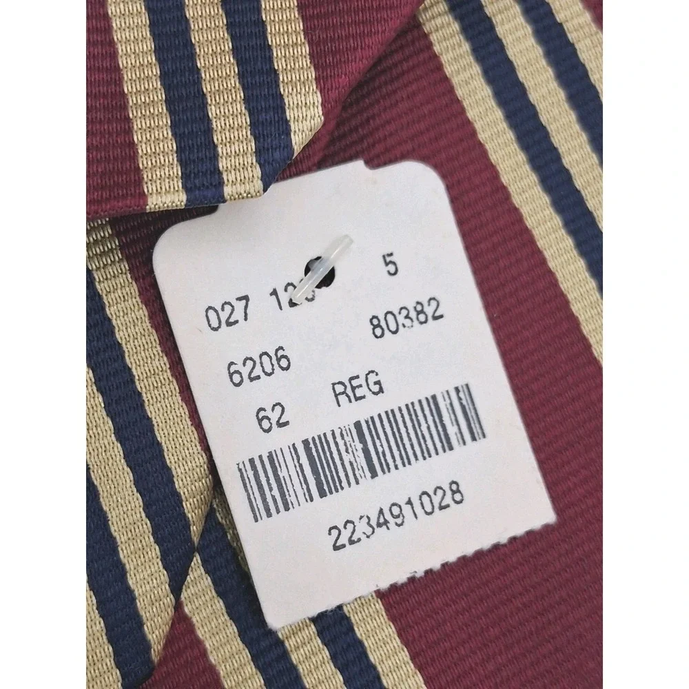 Brooks Brothers 346 100% Silk Mens Neck Tie Woven in Italy Handmade in USA NEW